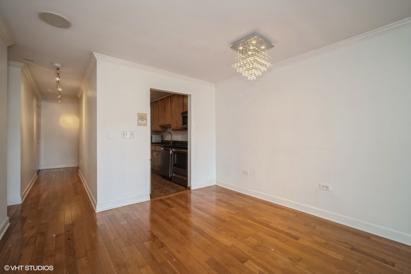 1508 W Pratt Boulevard #2C, Chicago, IL 60626