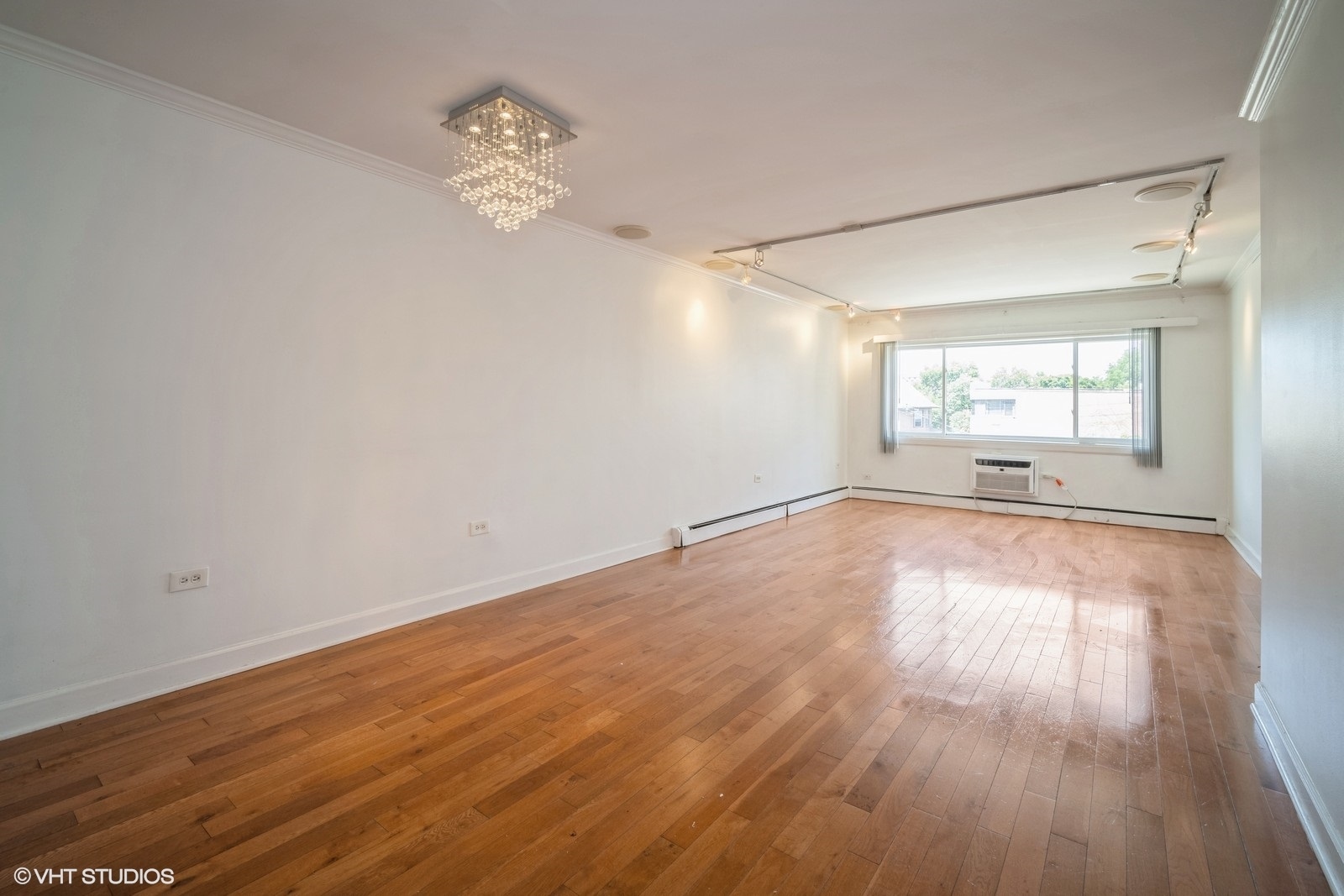 1508 W Pratt Boulevard #2C, Chicago, IL 60626