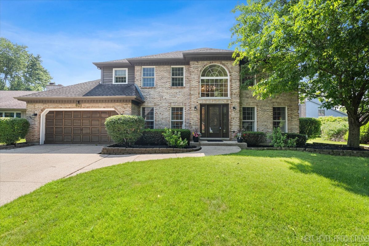 621 Dilorenzo Drive, Naperville, IL 60565