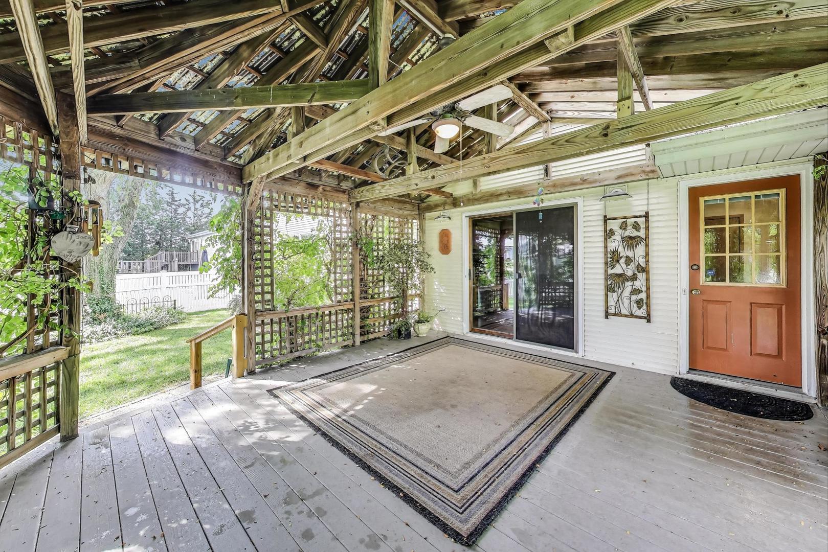 920 Barnside Road, New Lenox, IL 60451