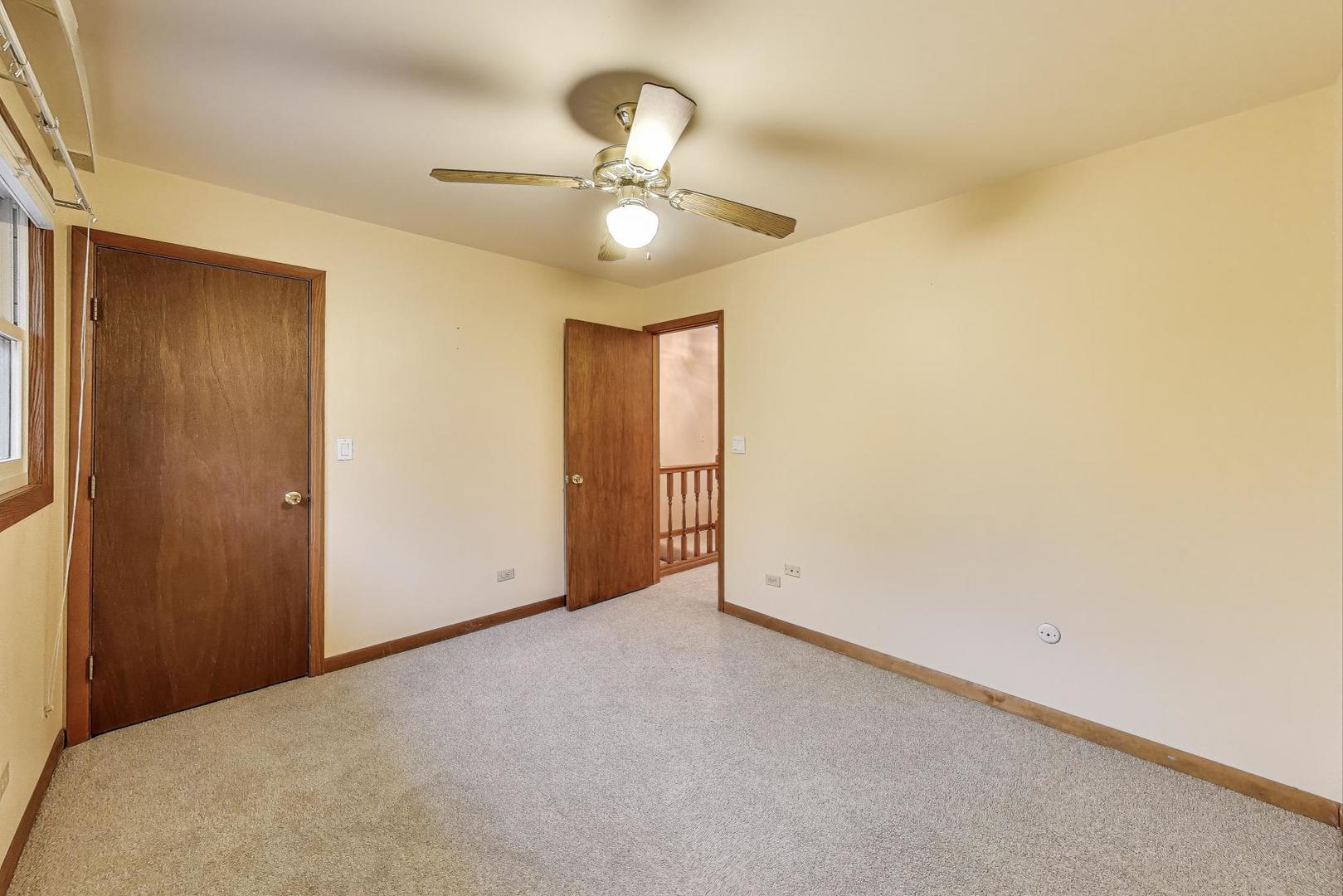 920 Barnside Road, New Lenox, IL 60451