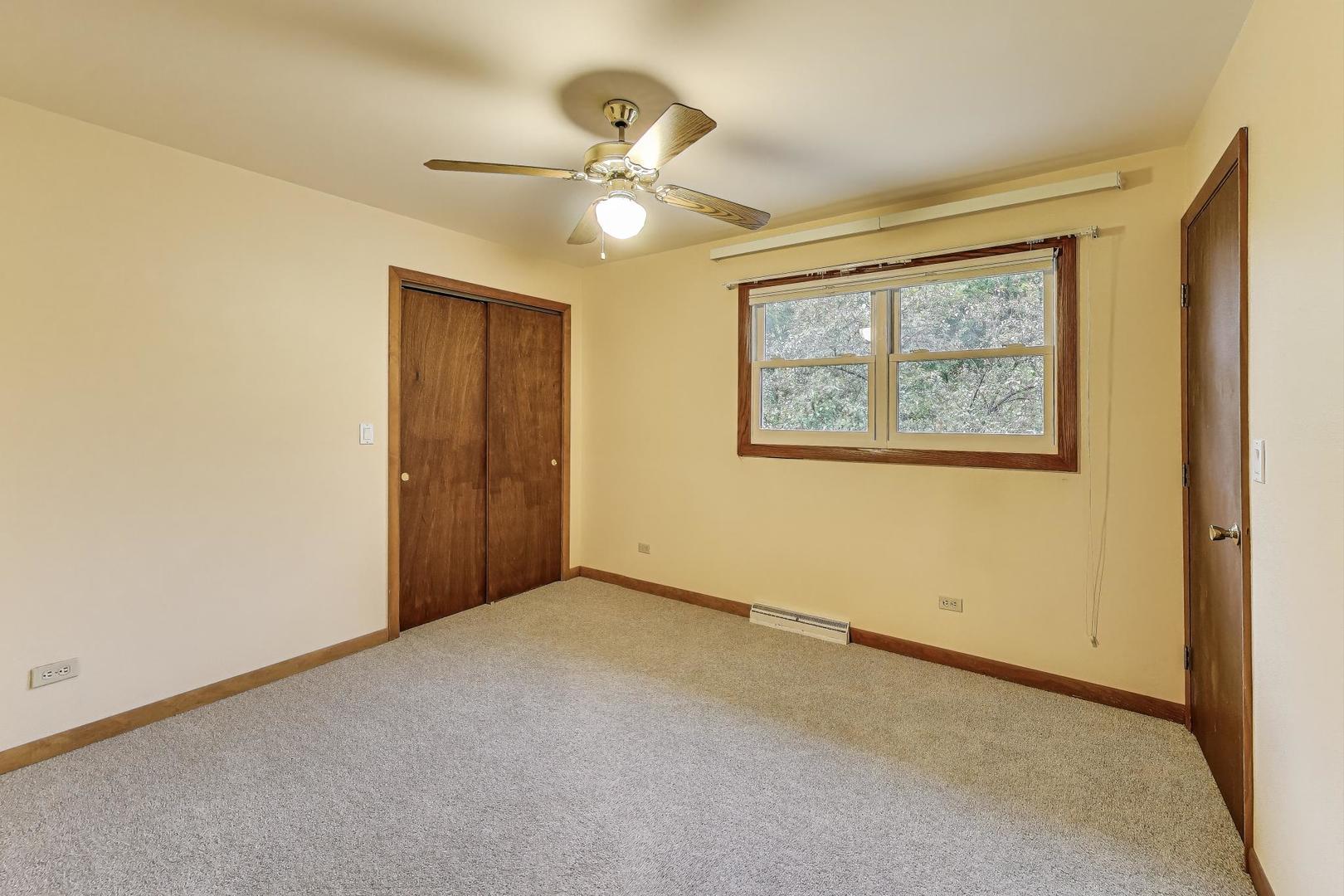 920 Barnside Road, New Lenox, IL 60451