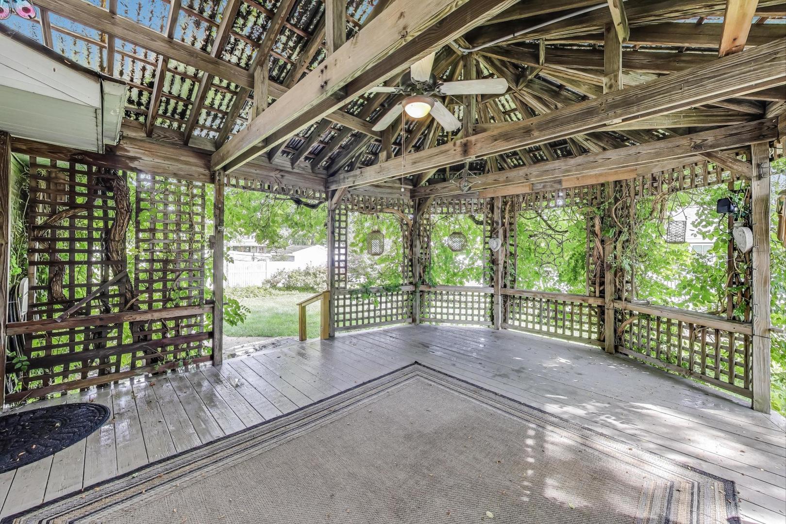 920 Barnside Road, New Lenox, IL 60451