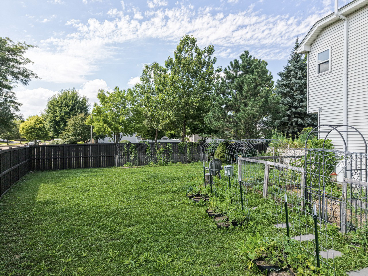 2700 Cavalcade Court, Aurora, IL 60503