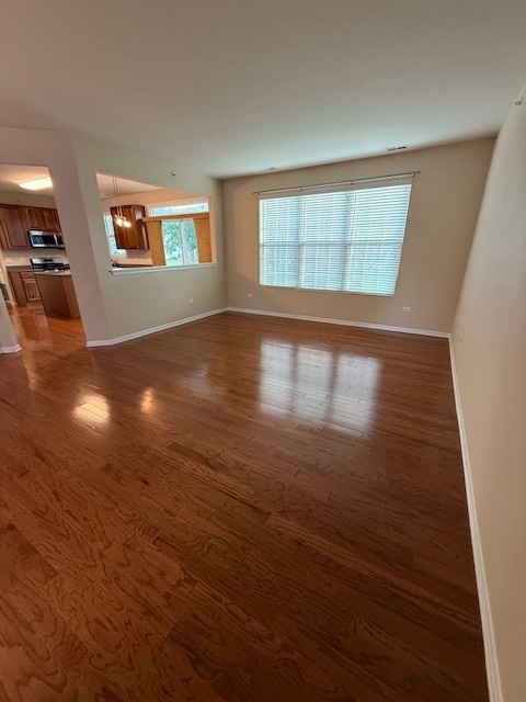 13337 Oakwood Avenue, Huntley, IL 60142