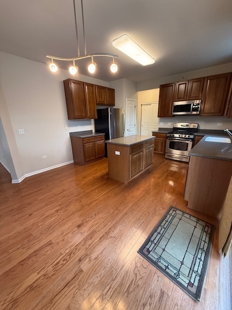 13337 Oakwood Avenue, Huntley, IL 60142