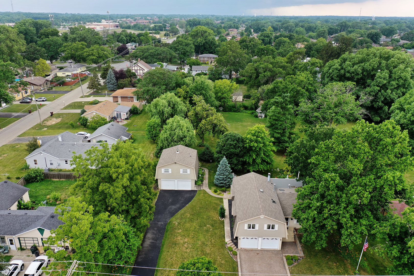 15630 Le Claire Avenue, Oak Forest, IL 60452
