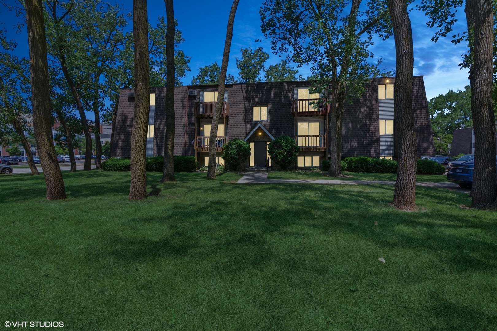 214 Madison Street #3A, Joliet, IL 60435