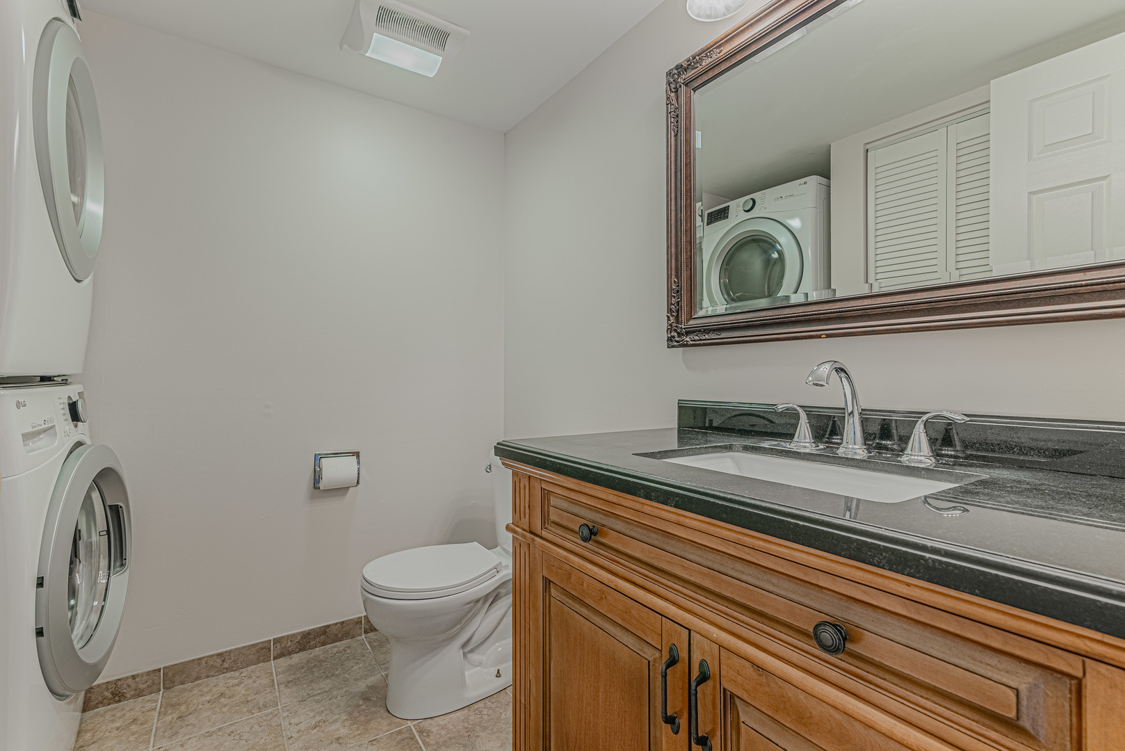 184 Rodenburg Road, Roselle, IL 60172