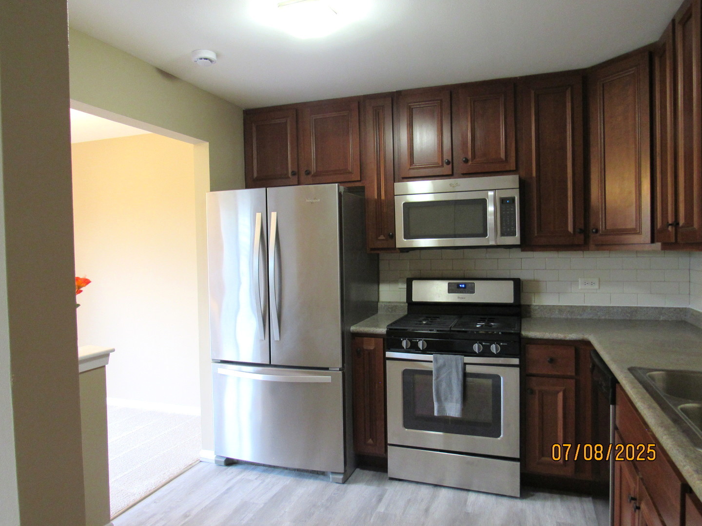 950 Cumberland Court #B2, Roselle, IL 60172