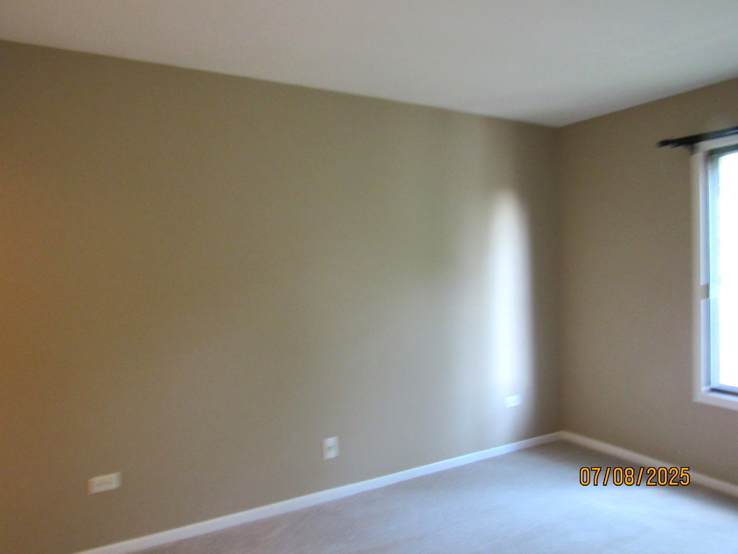 950 Cumberland Court #B2, Roselle, IL 60172