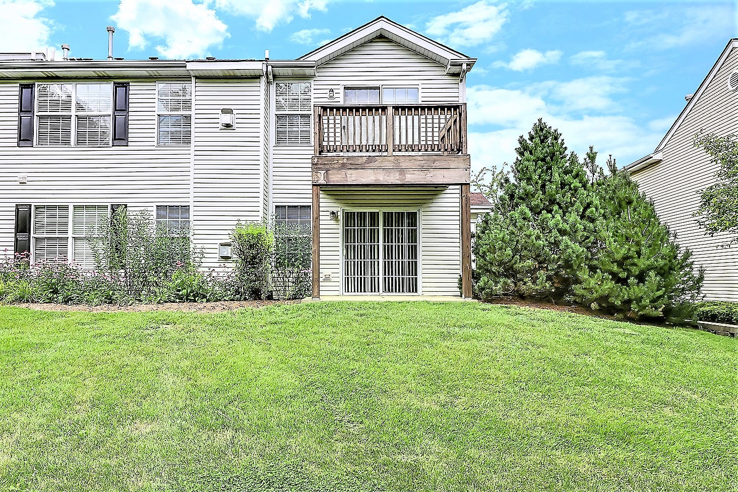 2427 STOUGHTON Circle #2427, Aurora, IL 60502