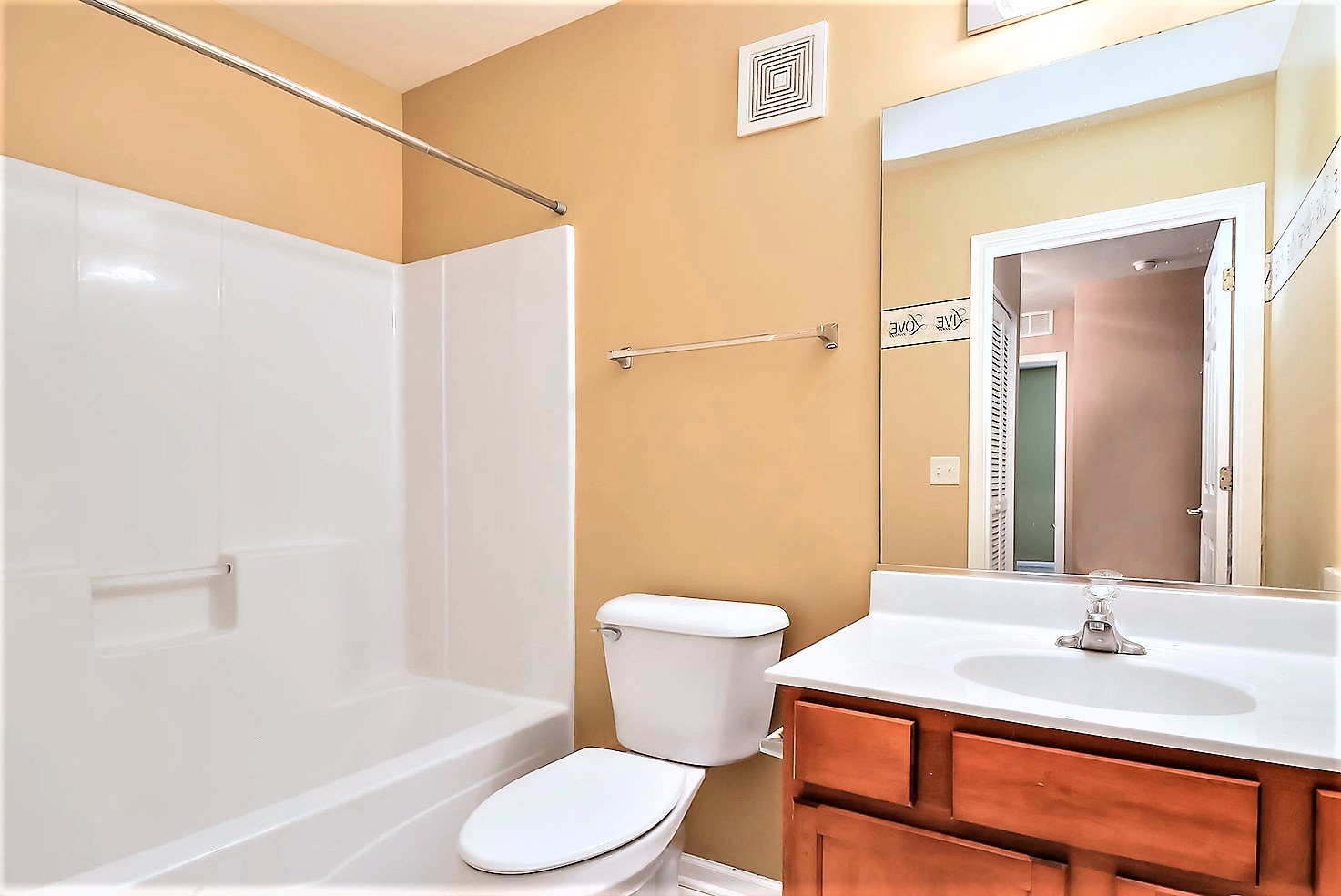 2427 STOUGHTON Circle #2427, Aurora, IL 60502