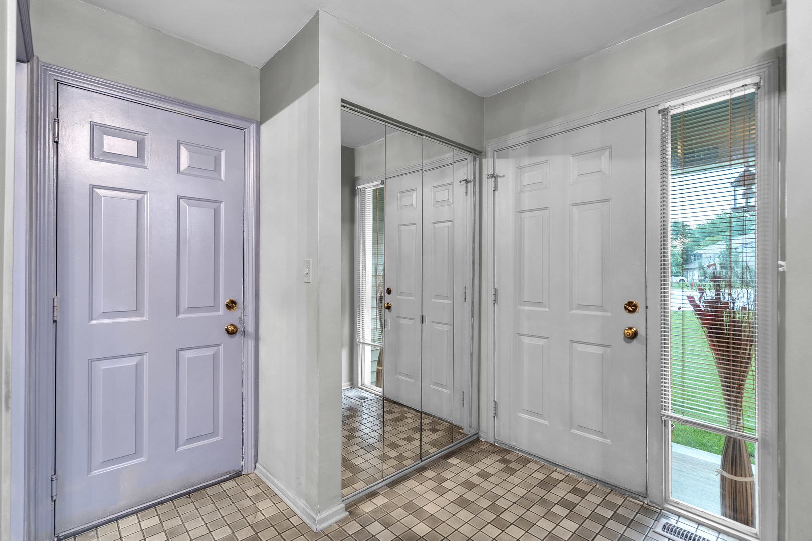 136 Windwood Court #31, Buffalo Grove, IL 60089