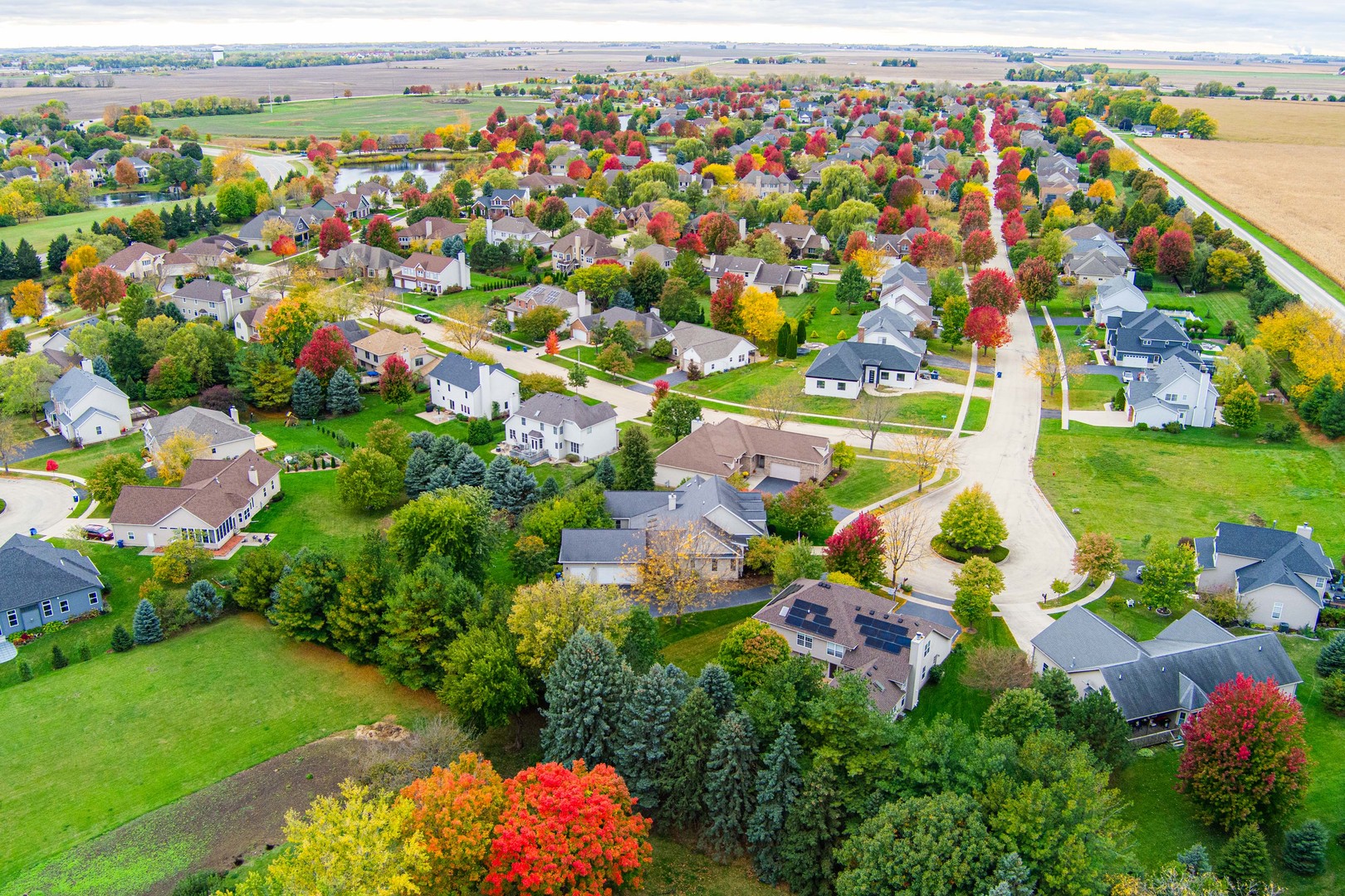 102 Quinlan Avenue, DeKalb, IL 60115