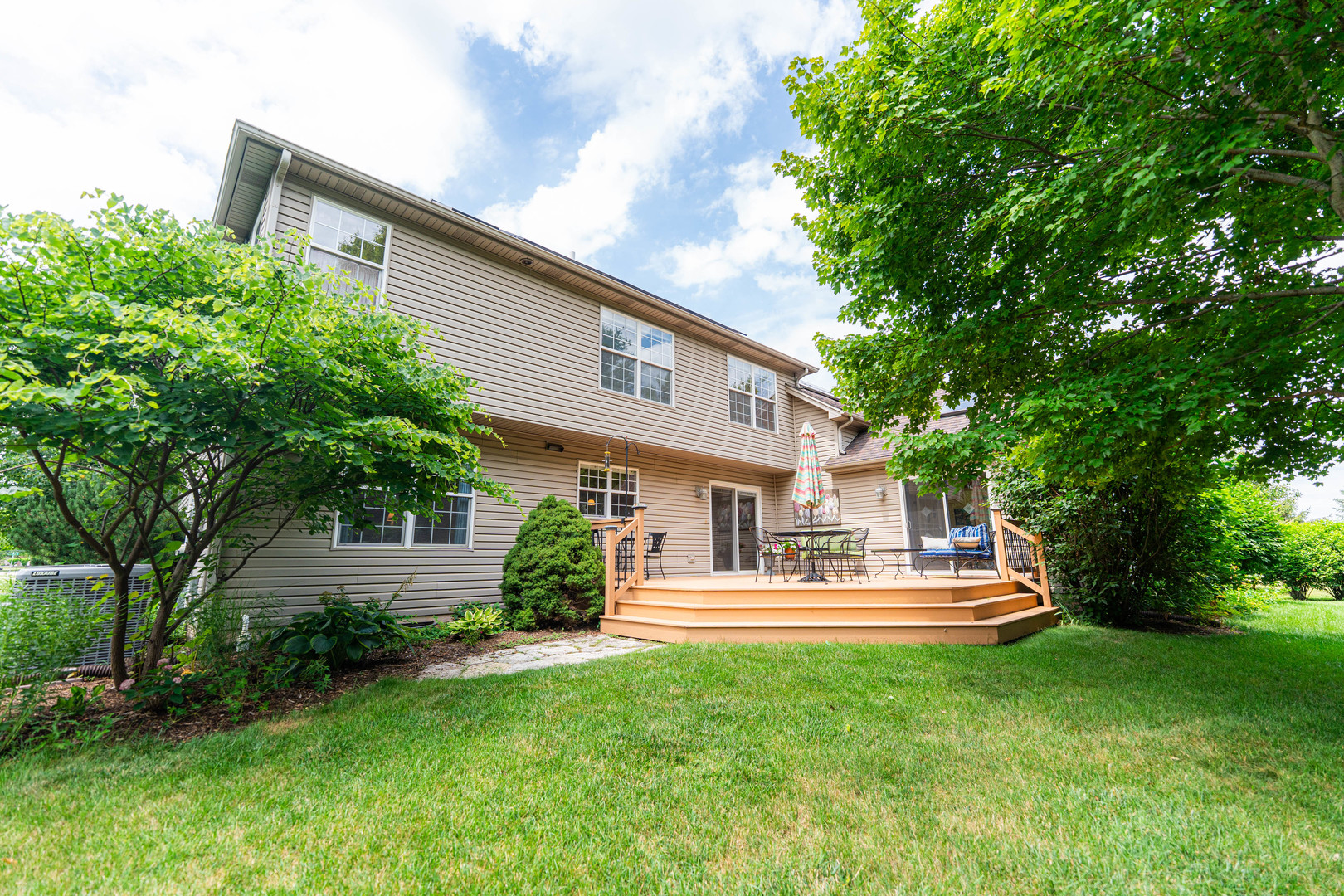 102 Quinlan Avenue, DeKalb, IL 60115