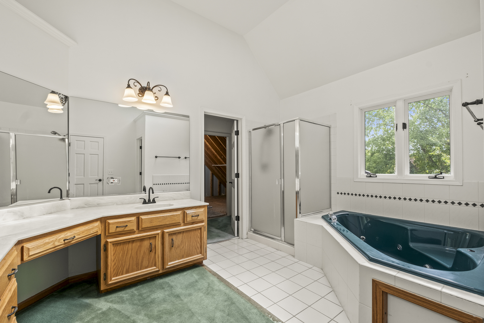 63 Oak Creek Drive, Yorkville, IL 60560