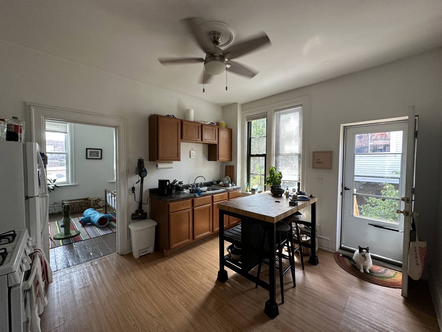1049 N MARSHFIELD Avenue #2CH, Chicago, IL 60622