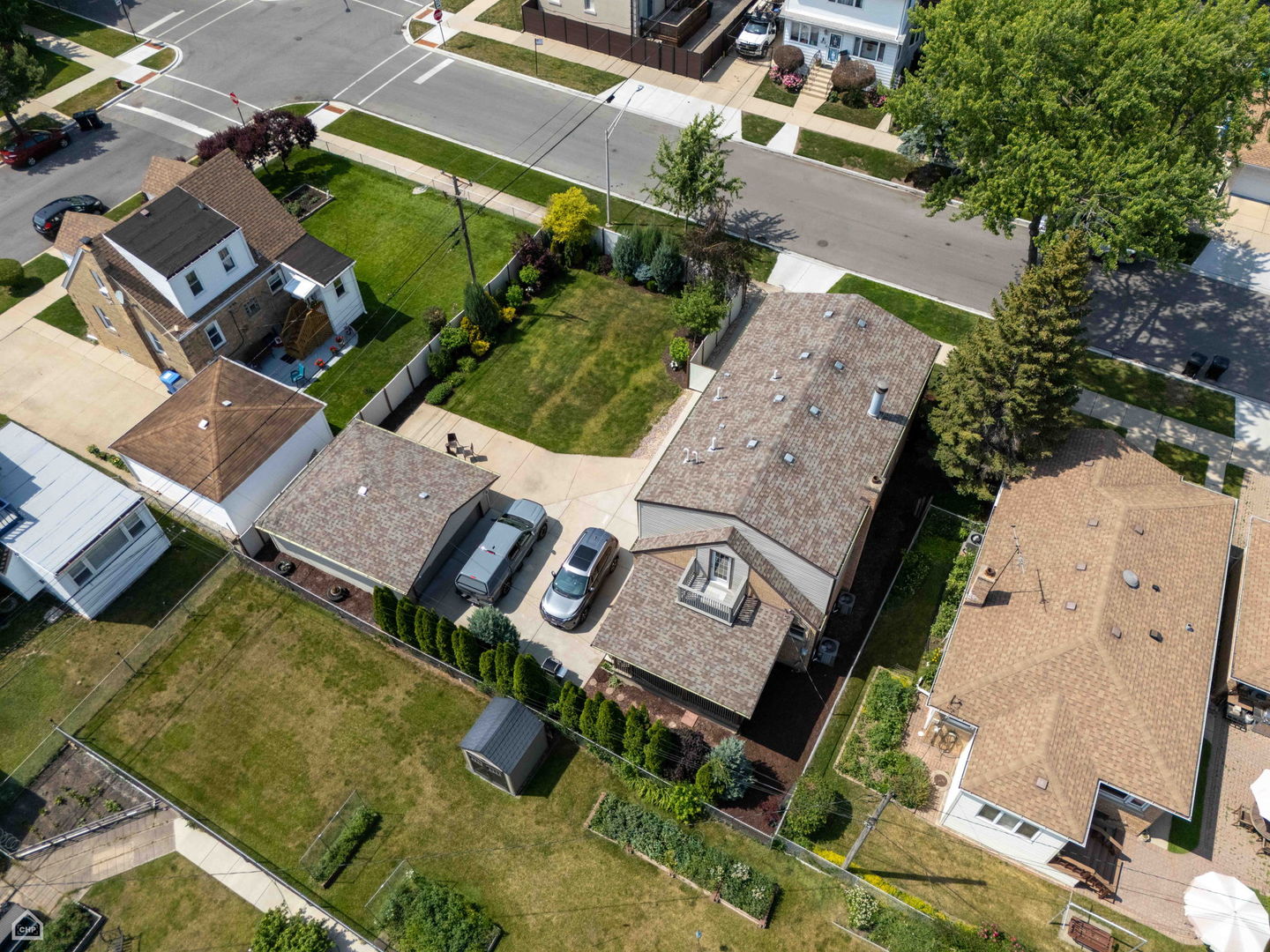 7515 W Roscoe Street, Chicago, IL 60634