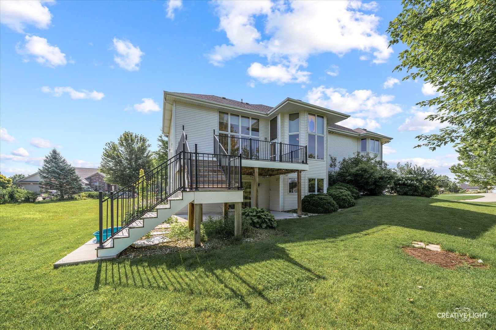 1198 Key West Drive, Rockford, IL 61103