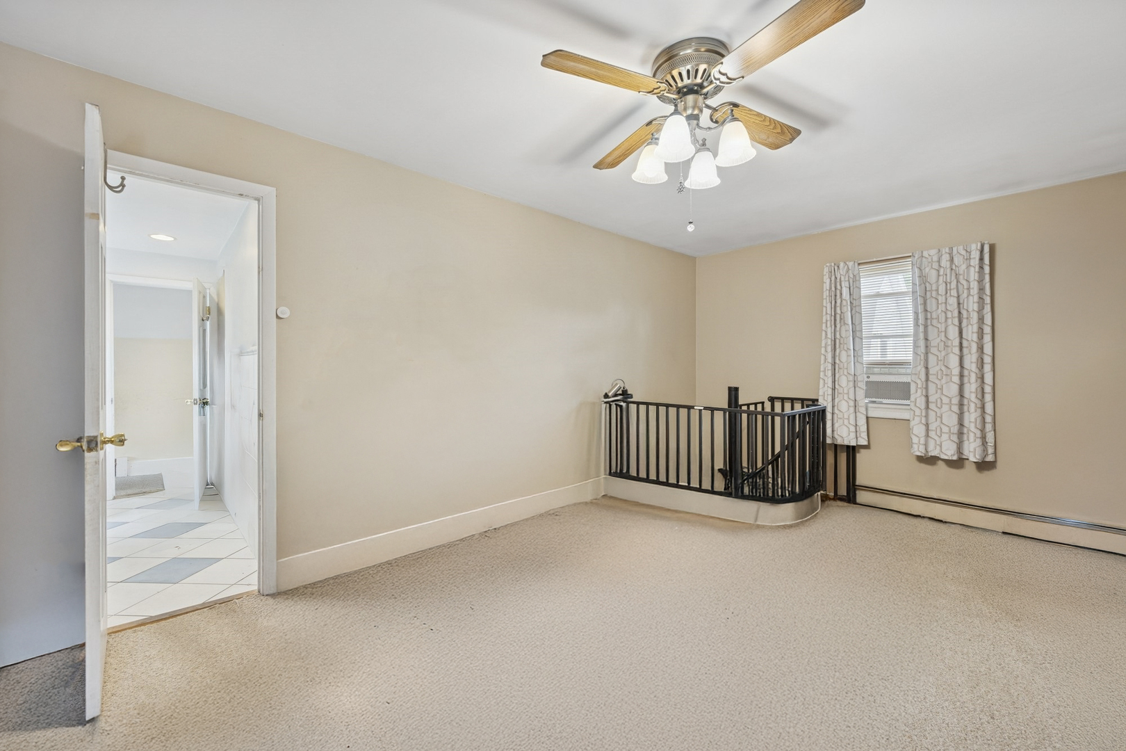 5013 W Argyle Street, Chicago, IL 60630