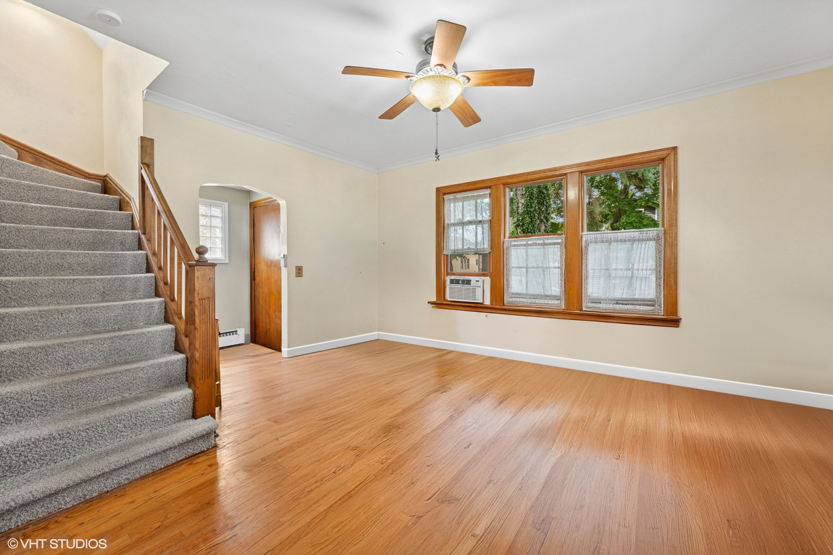 5013 W Argyle Street, Chicago, IL 60630