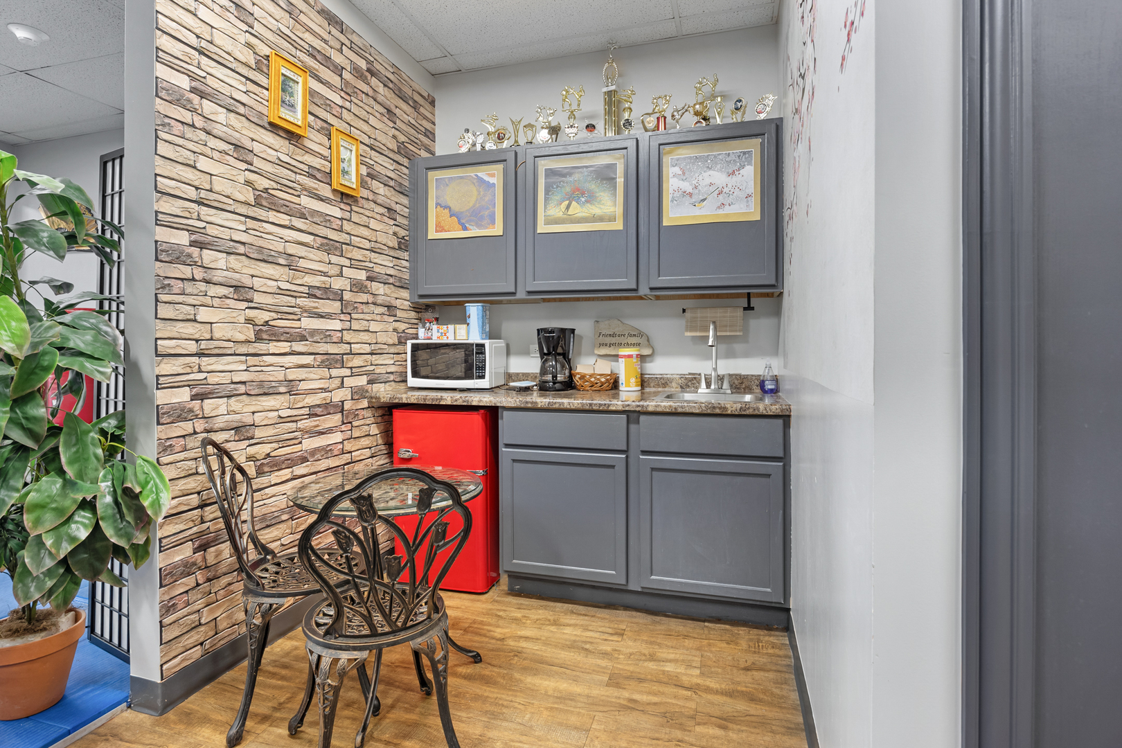 1031 Bonaventure Drive #1031, Elk Grove Village, IL 60007