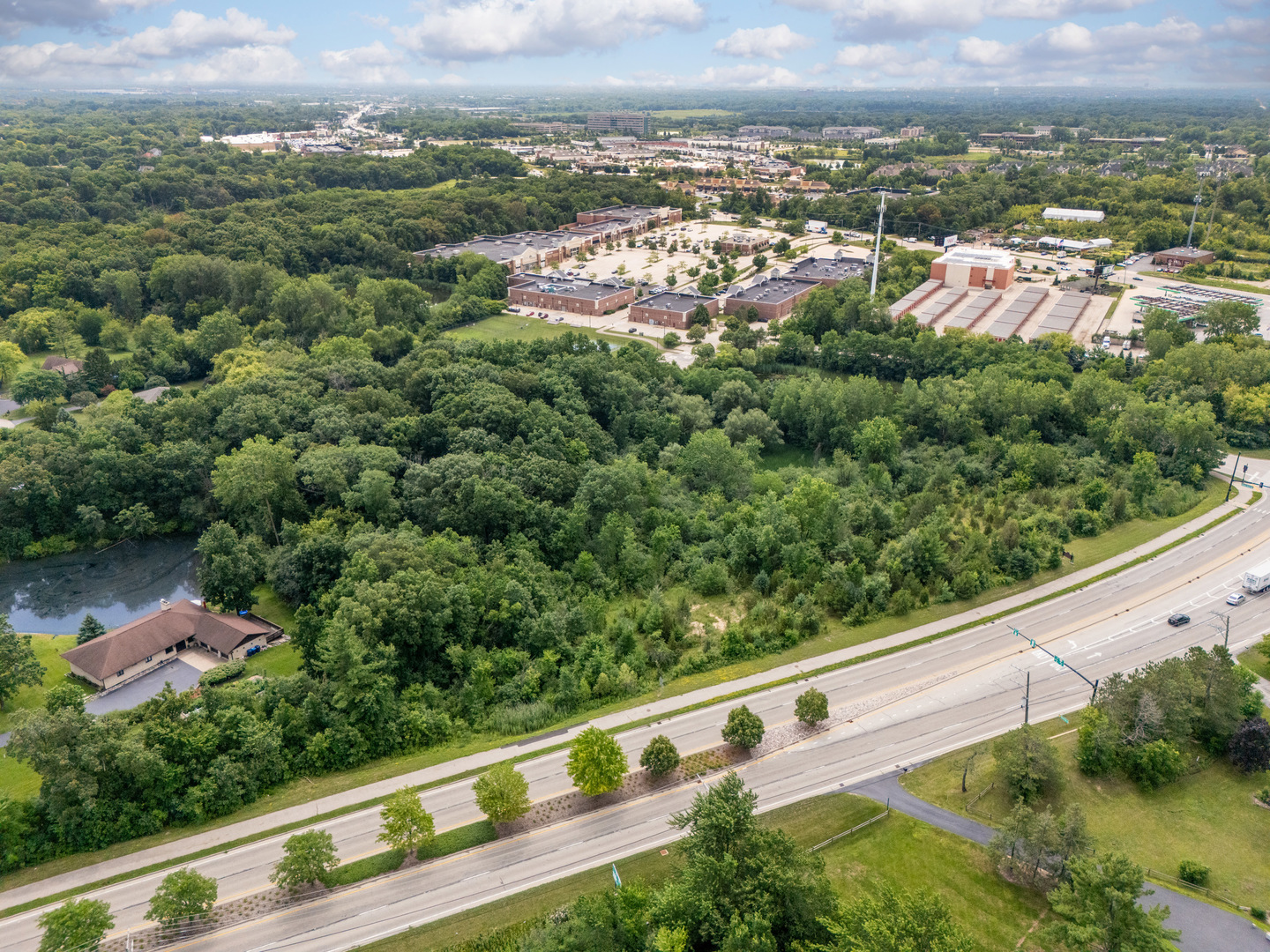 21031 N Quentin Road, Lake Zurich, IL 60047