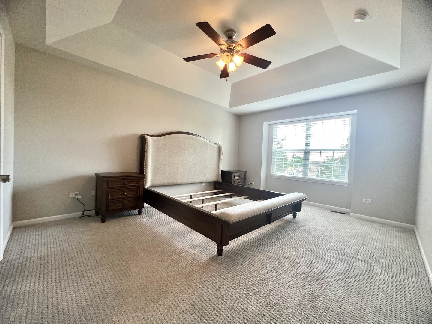 4182 Royal Mews Circle, Naperville, IL 60564