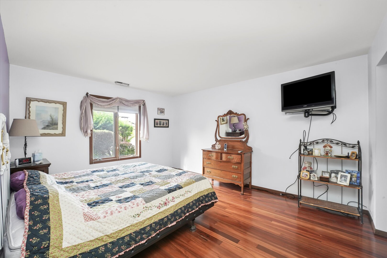 9752 Mill Drive #1E, Palos Park, IL 60464
