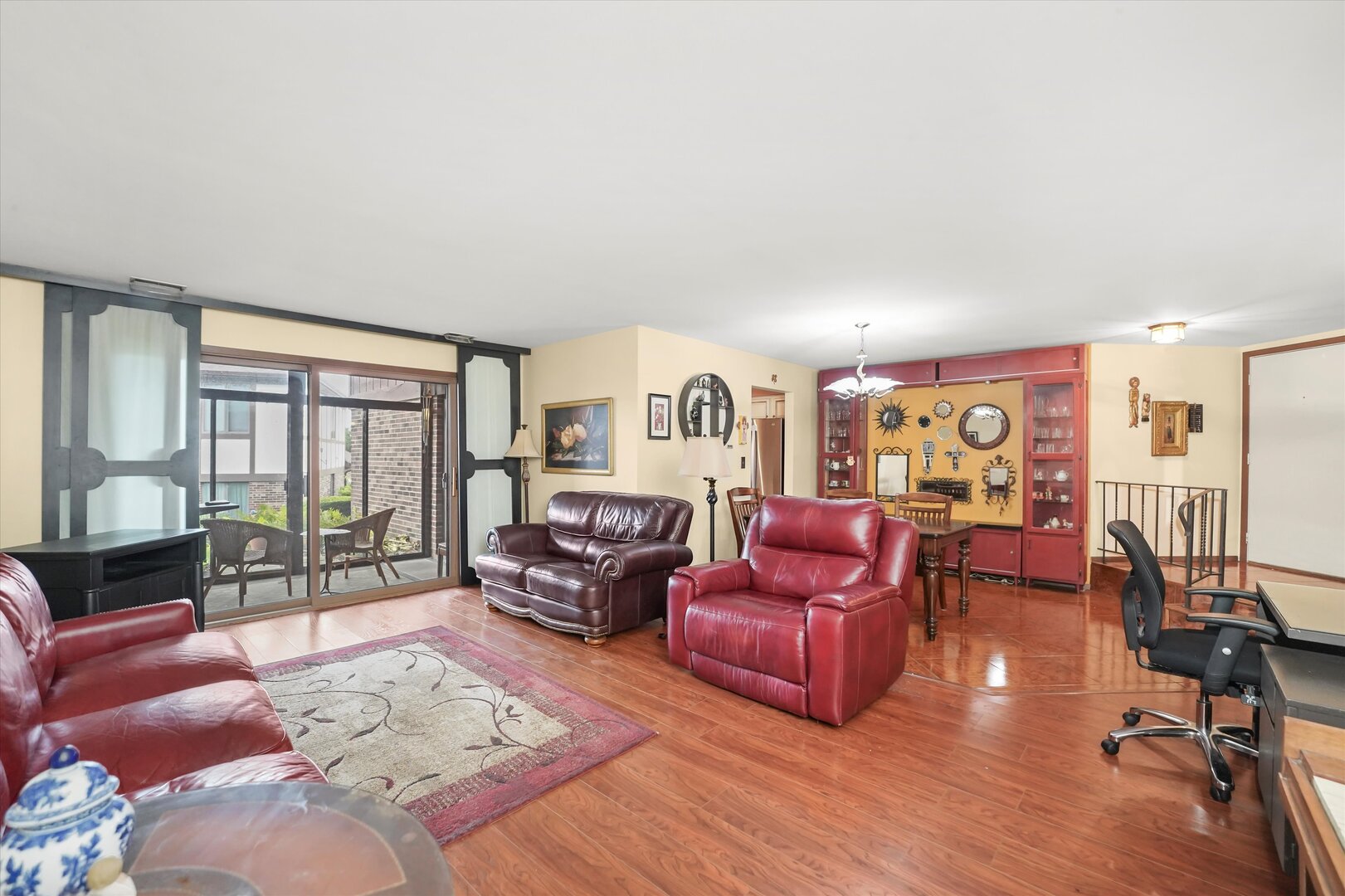 9752 Mill Drive #1E, Palos Park, IL 60464