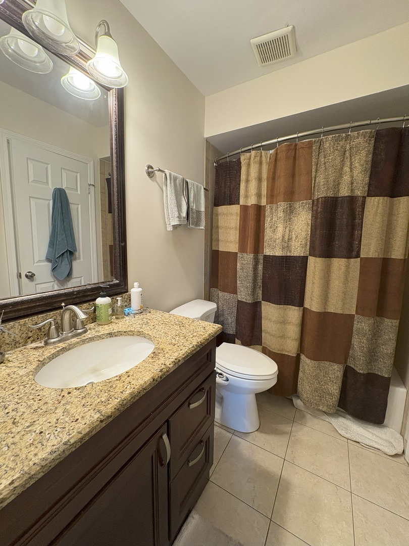 1032 Inverrary Lane #1032, Deerfield, IL 60015