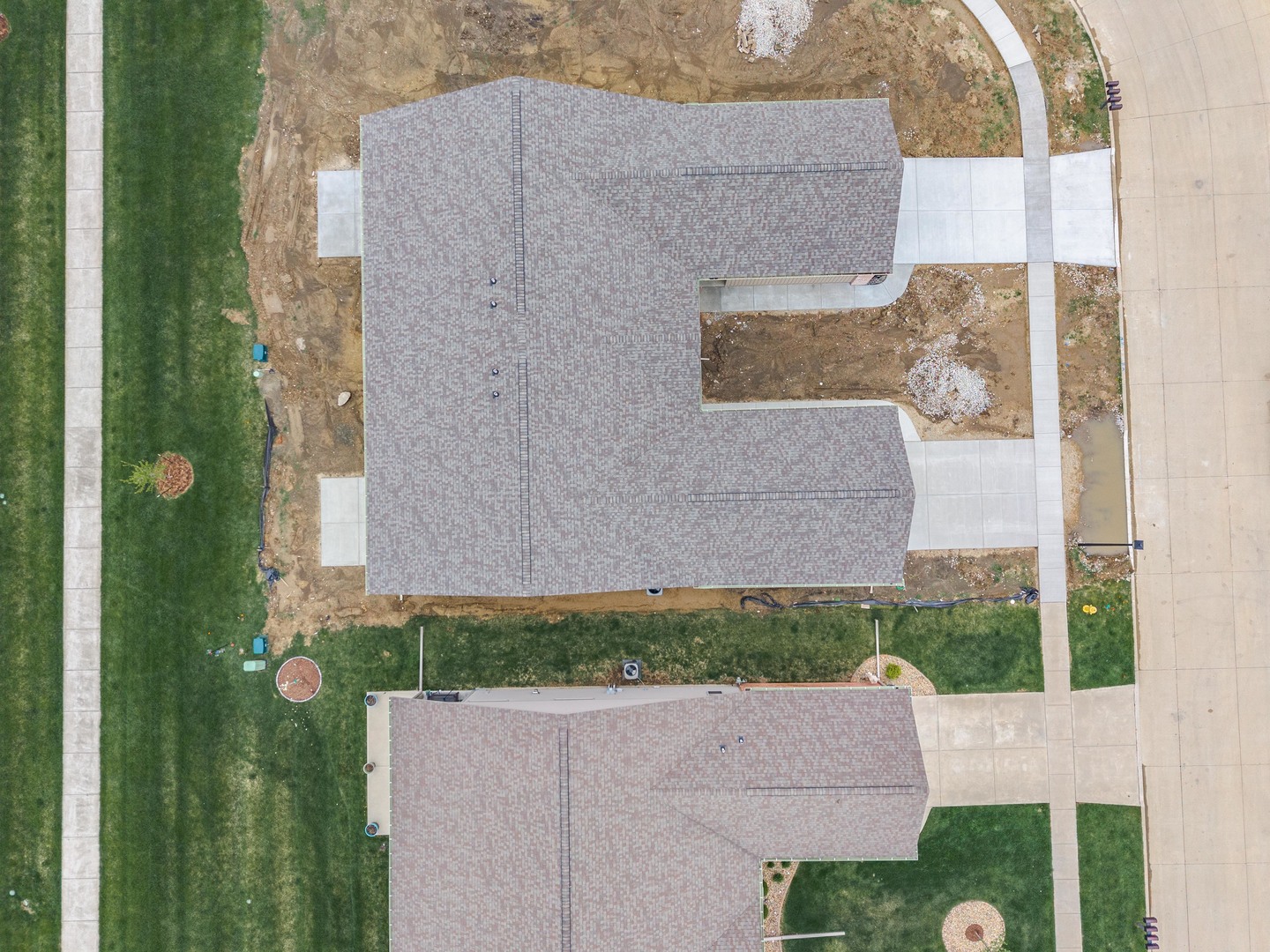 1922 Dunraven Road, Bloomington, IL 61704