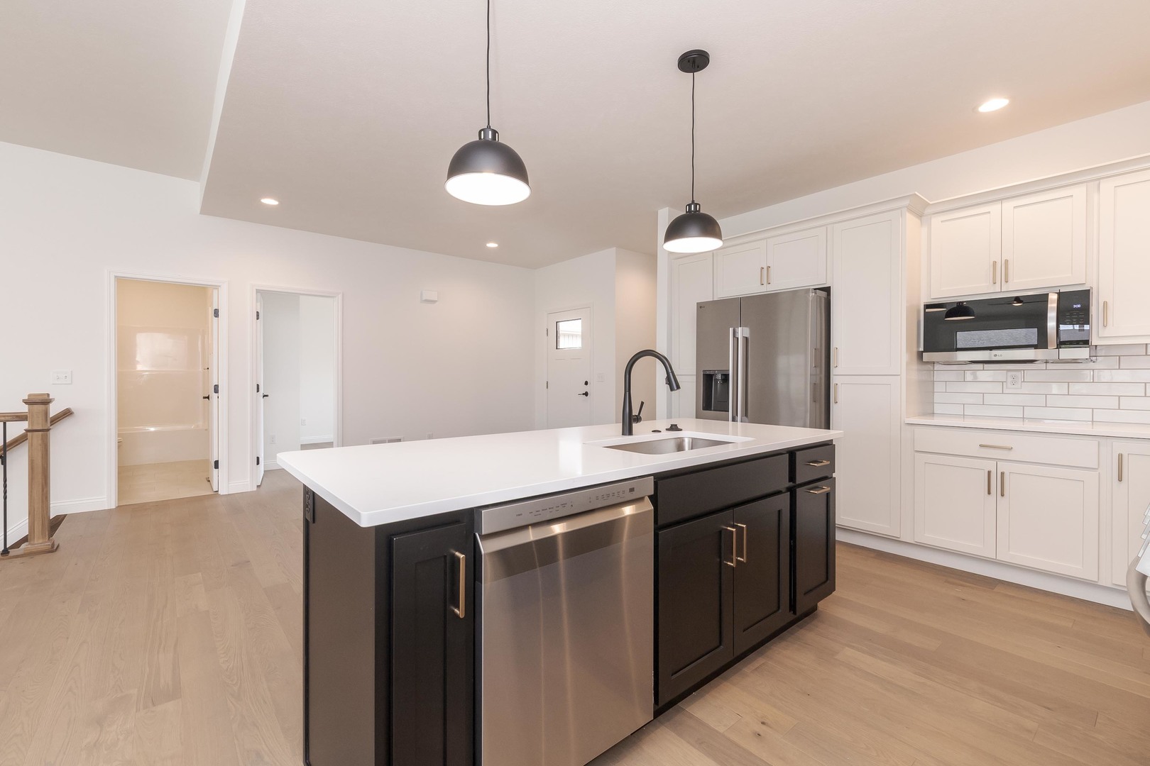 1922 Dunraven Road, Bloomington, IL 61704