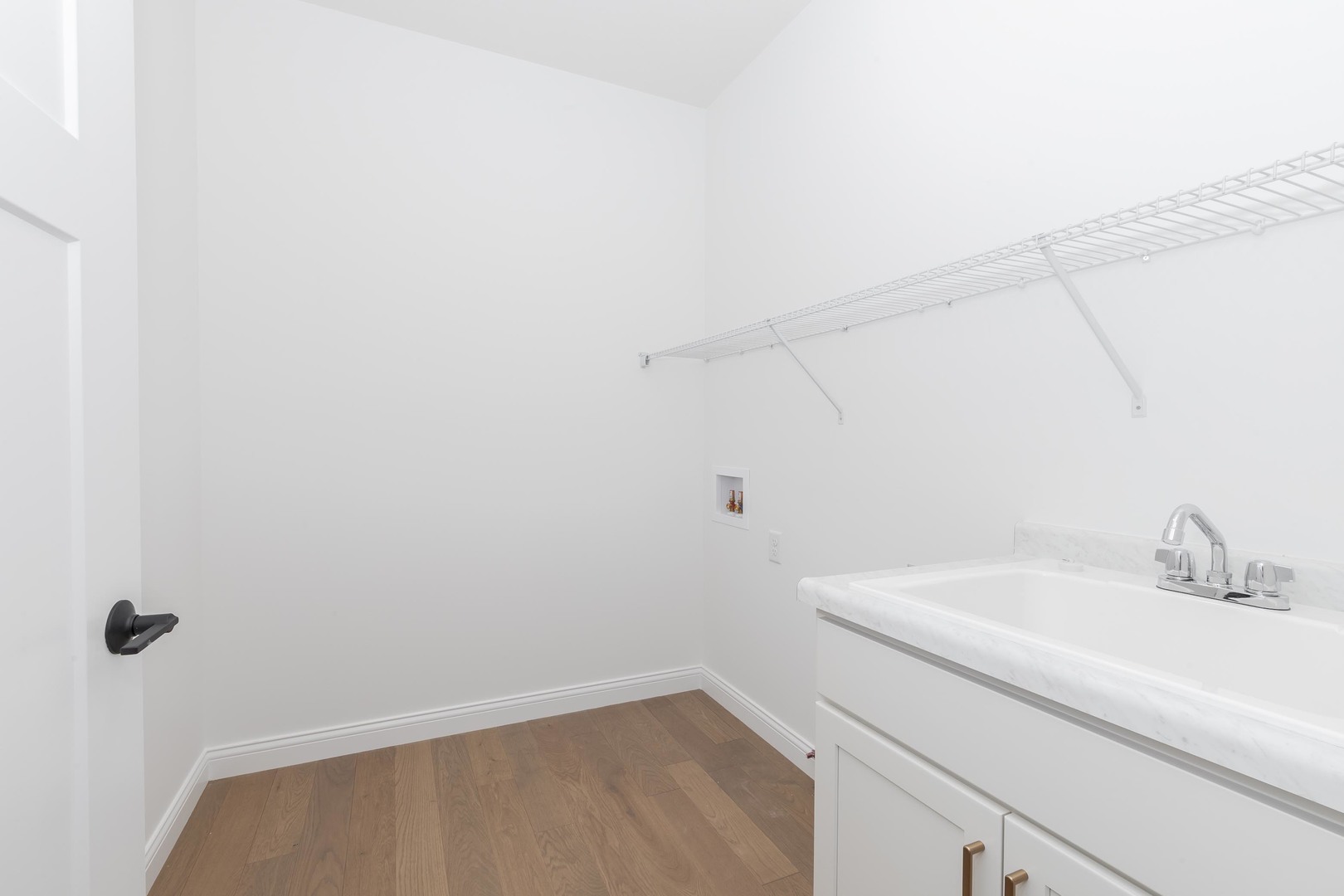 1922 Dunraven Road, Bloomington, IL 61704