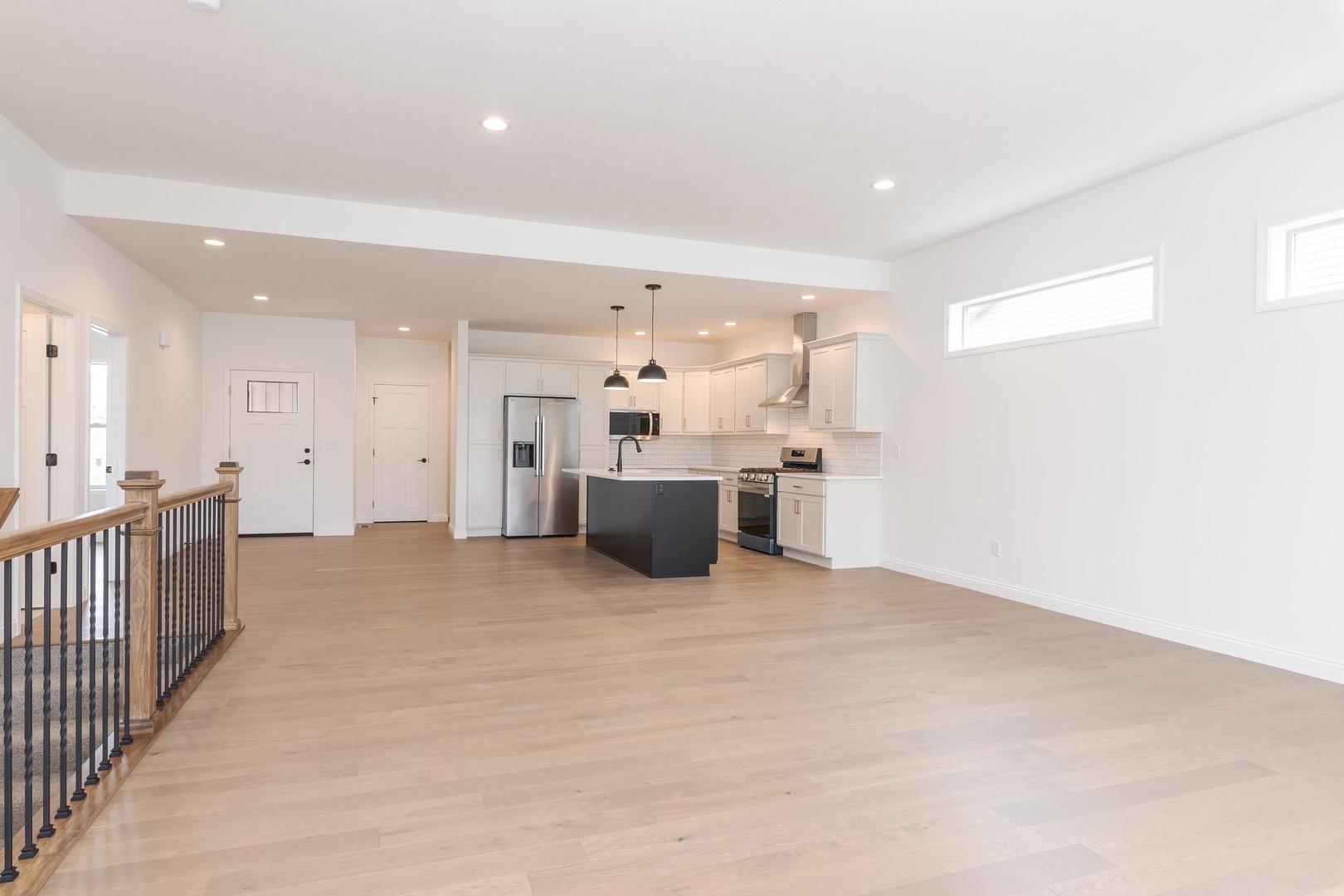 1922 Dunraven Road, Bloomington, IL 61704