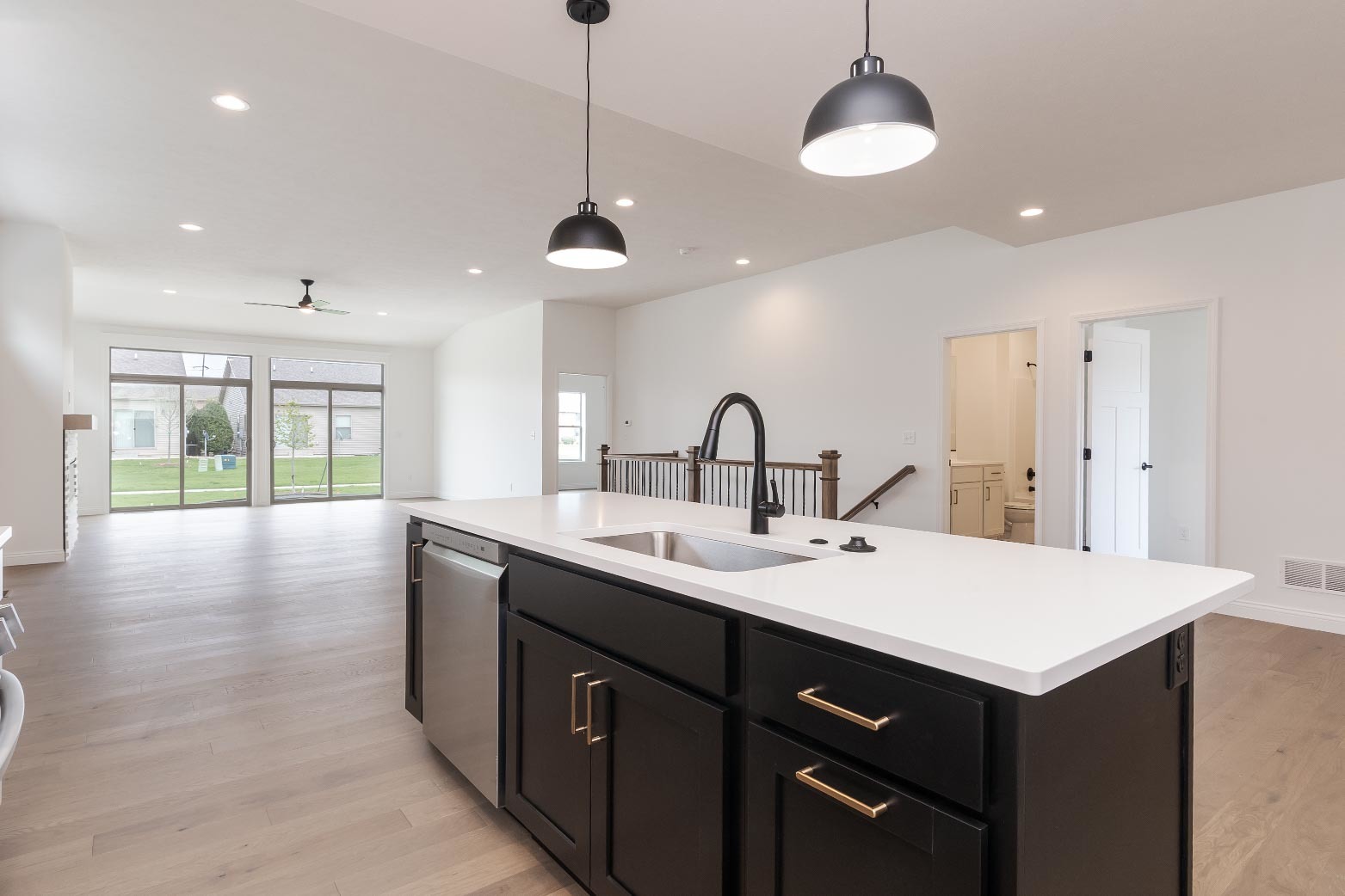 1922 Dunraven Road, Bloomington, IL 61704