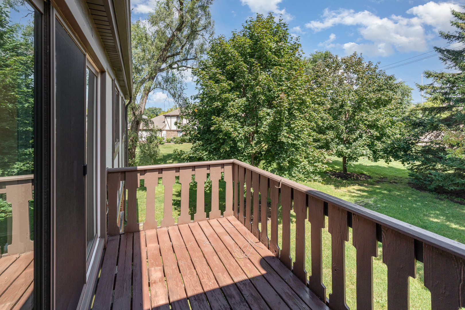 321 Woodbury Court #D2, Schaumburg, IL 60193
