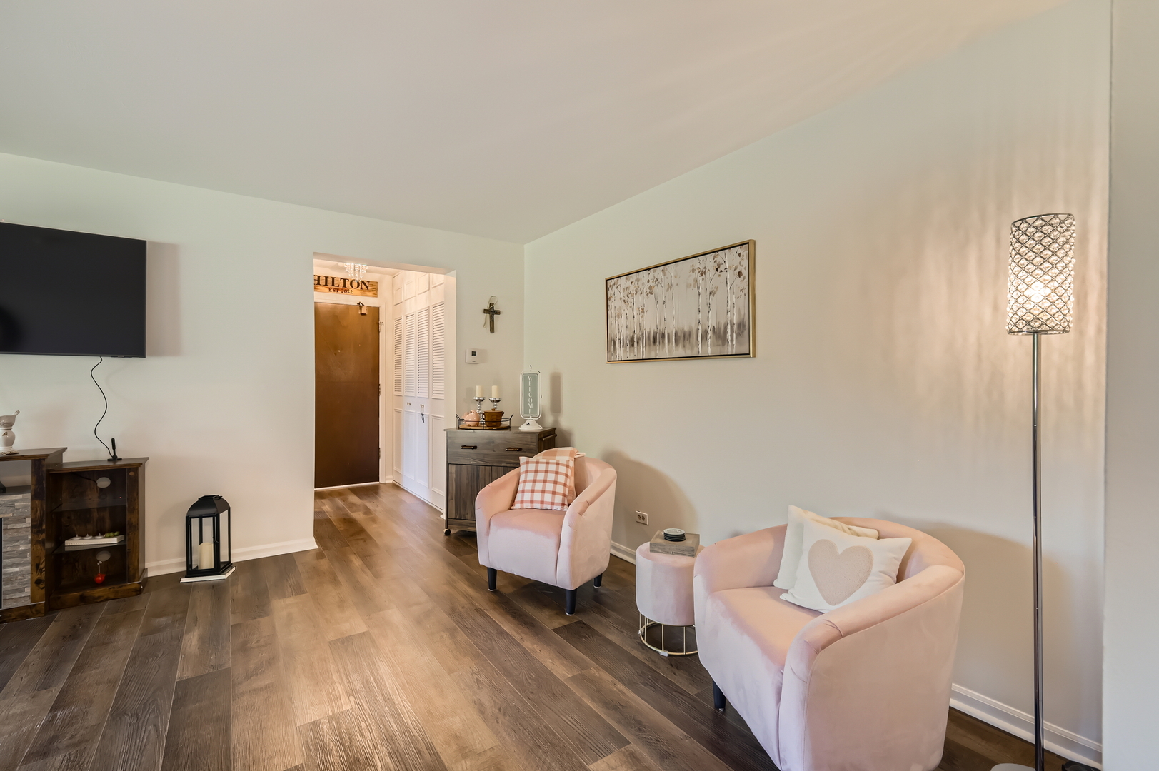 455 Raintree Court #1C, Glen Ellyn, IL 60137