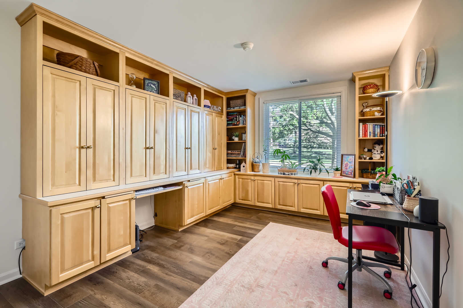 455 Raintree Court #1C, Glen Ellyn, IL 60137