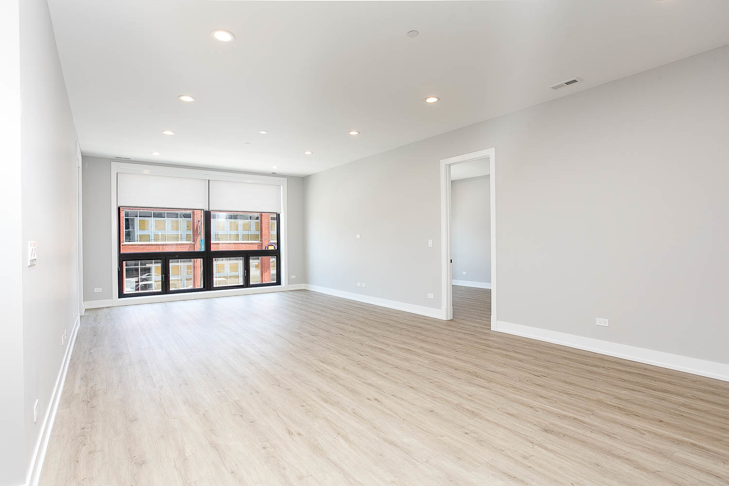 1606 S Ashland Avenue #402, Chicago, IL 60608