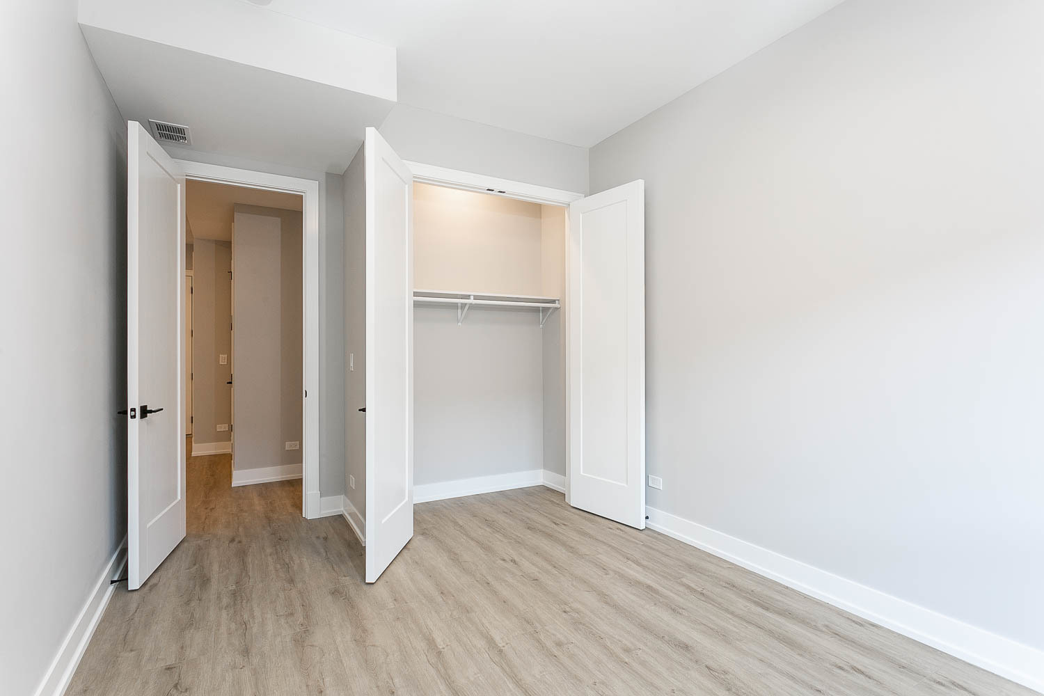 1606 S Ashland Avenue #402, Chicago, IL 60608