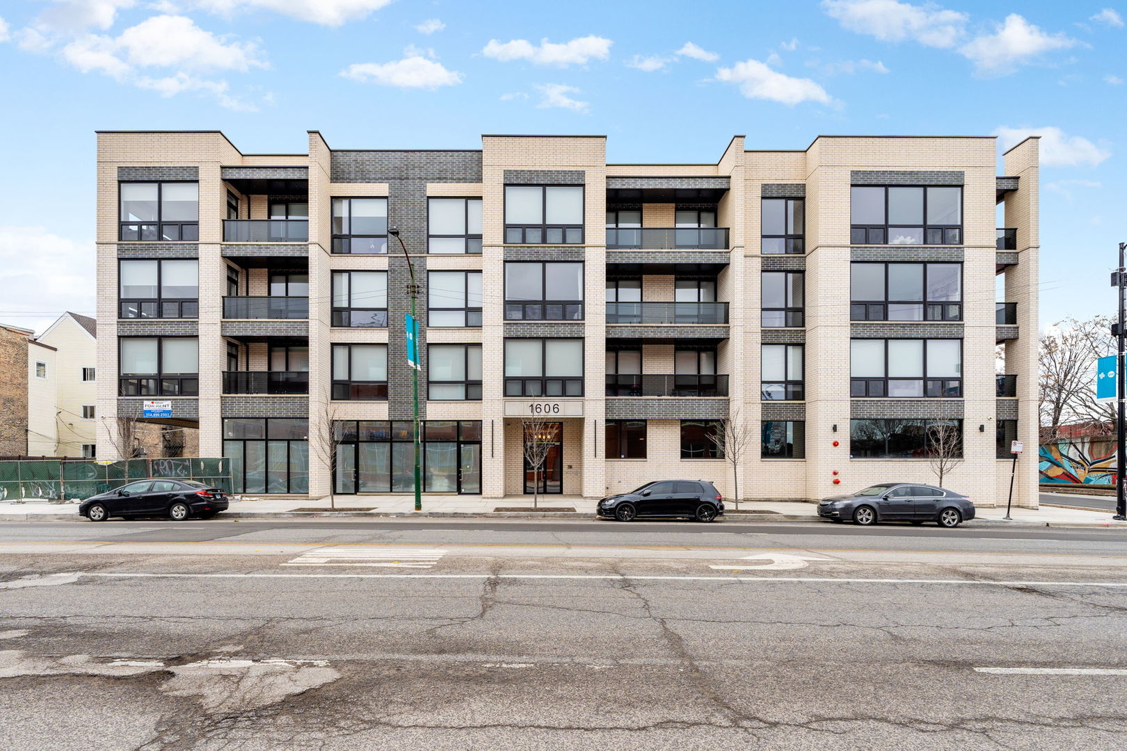 1606 S Ashland Avenue #402, Chicago, IL 60608