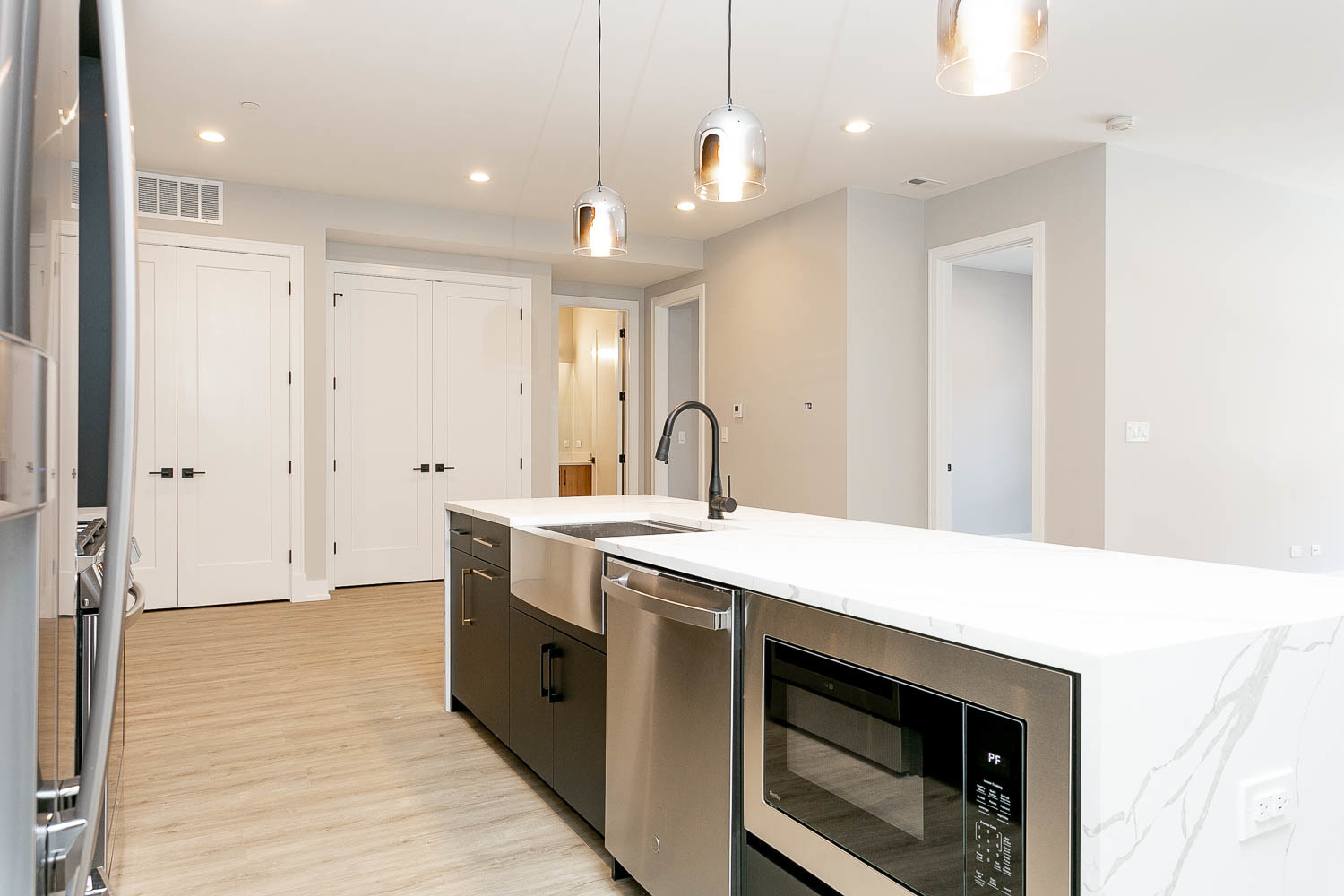 1606 S Ashland Avenue #402, Chicago, IL 60608