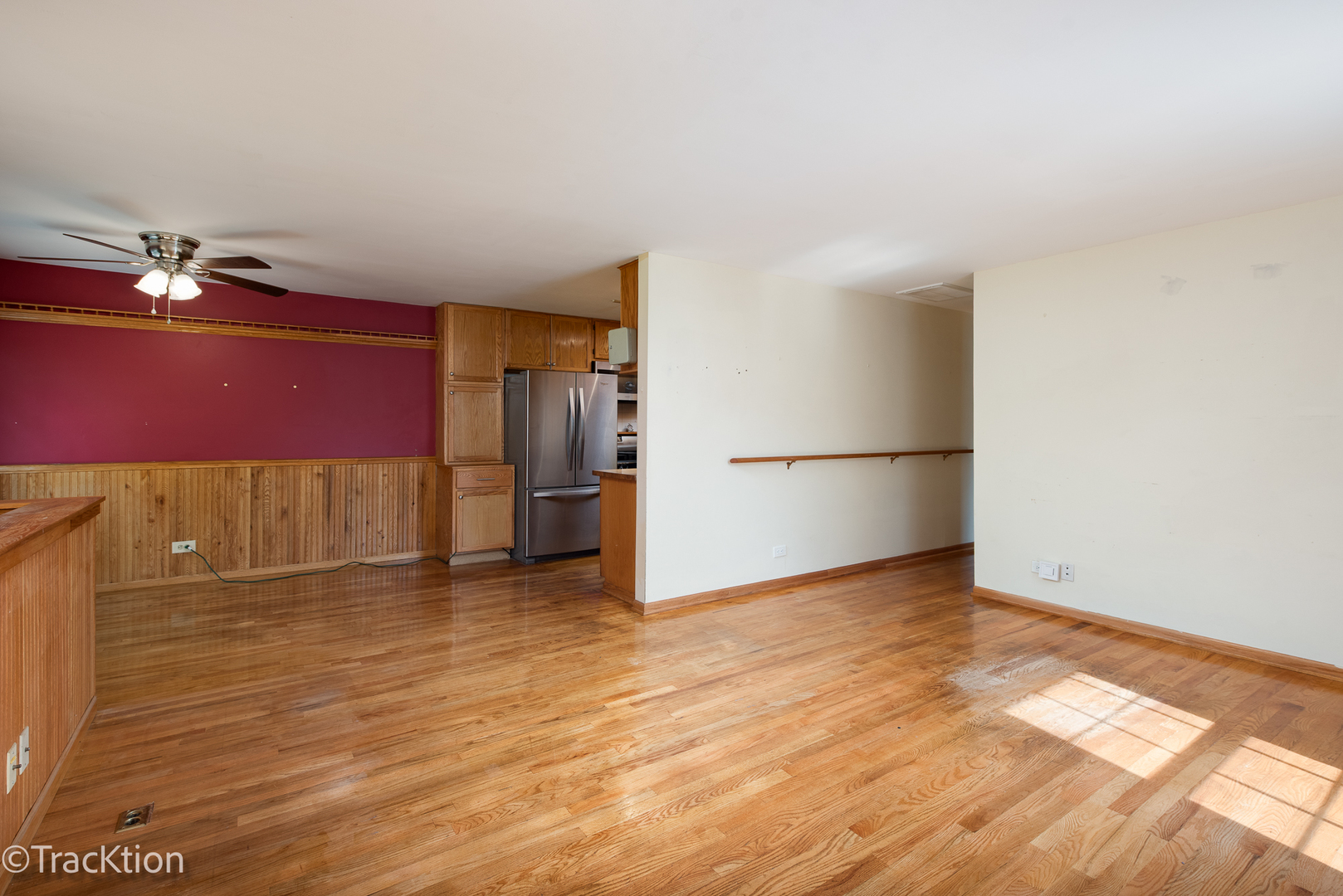 1690 Ashburn Court #A, Wheaton, IL 60189