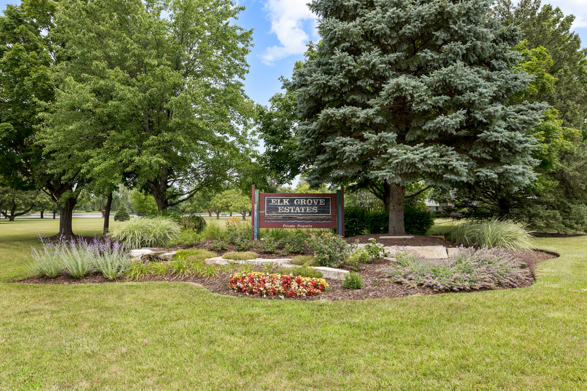 735 Wellington Avenue, Elk Grove Village, IL 60007