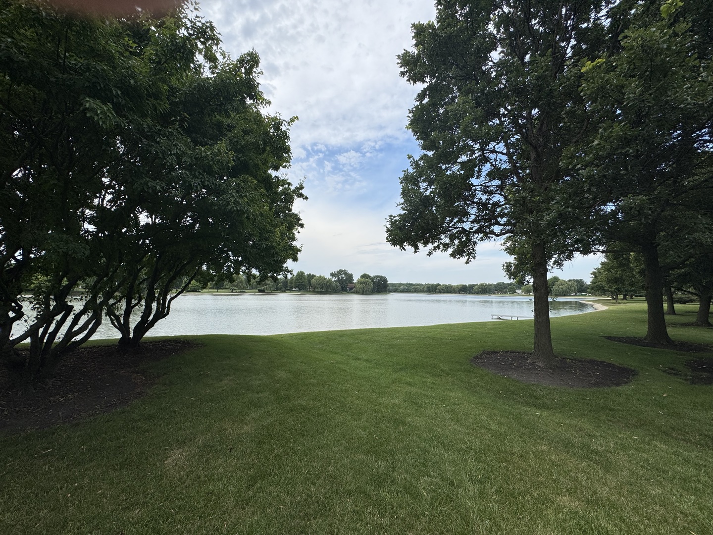 735 Wellington Avenue, Elk Grove Village, IL 60007