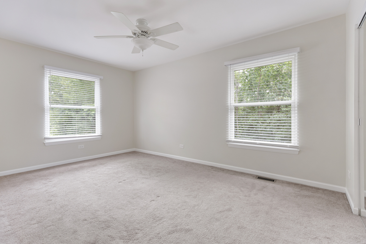 735 Wellington Avenue, Elk Grove Village, IL 60007