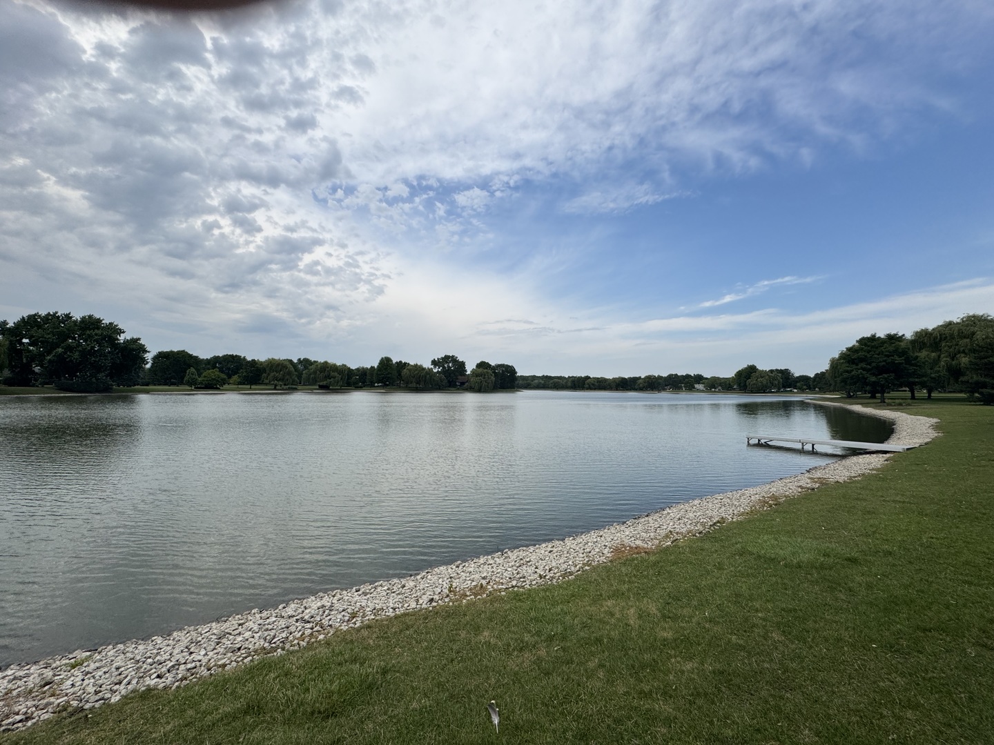 735 Wellington Avenue, Elk Grove Village, IL 60007