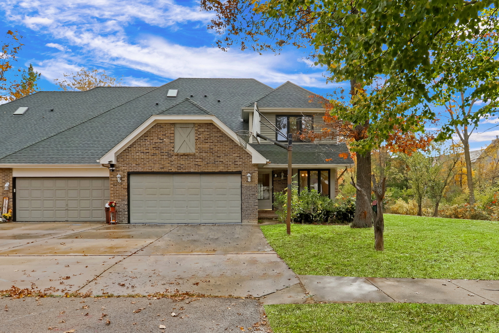 3951 Blackstone Avenue, Gurnee, IL 60031